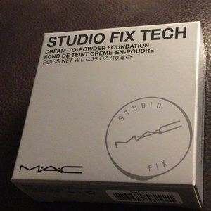 MAC STUDIO FIX CREAM TO POWDER FOUNDATION